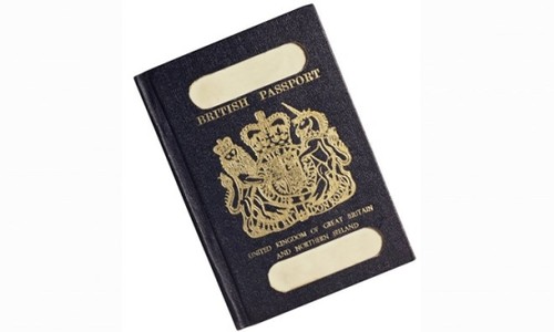 Britain to issue new passport after Brexit - ảnh 1